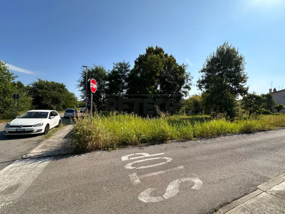 Helårsgrund i Sagrado, Gorizia - foto 3