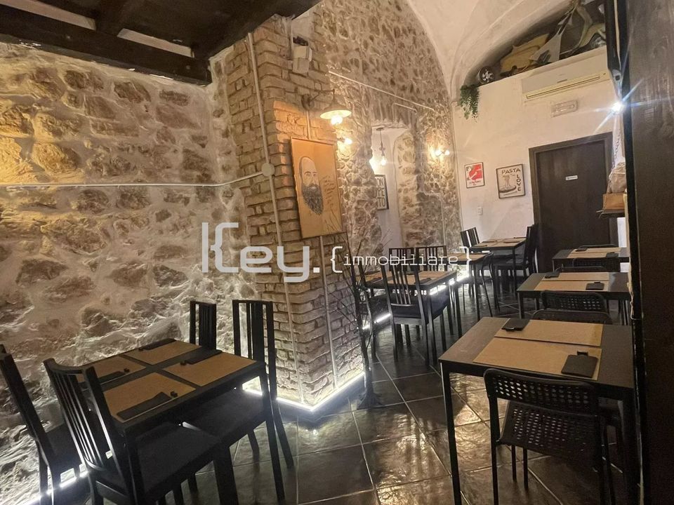 Erhvervsejendom i Terracina, Latina - foto 3