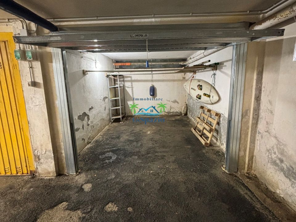 Garage i Andora, Savona - foto 1