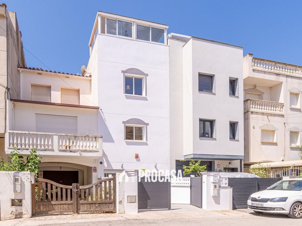 Rækkehus i Empuriabrava, Gerona - foto 1