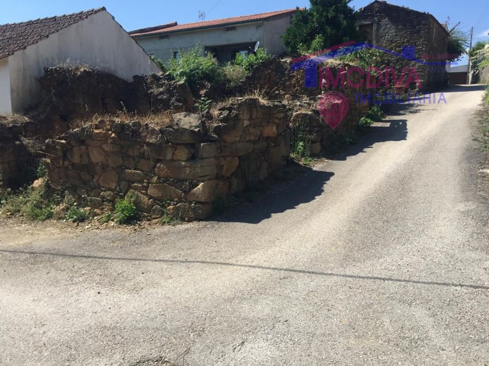 Erhvervsejendom i Serta, Castelo Branco - foto 1
