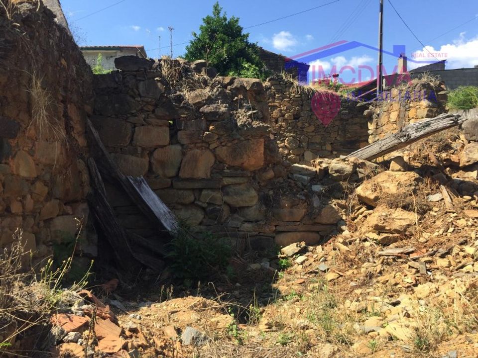 Erhvervsejendom i Serta, Castelo Branco - foto 3