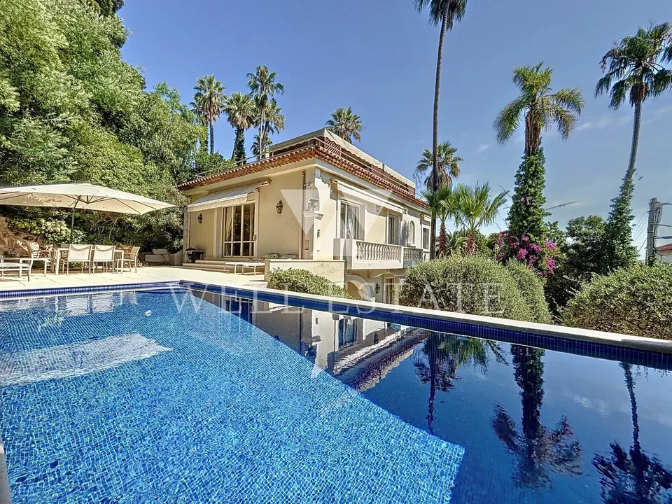 Villa i Golfe-Juan, Alpes-Maritimes - foto 1