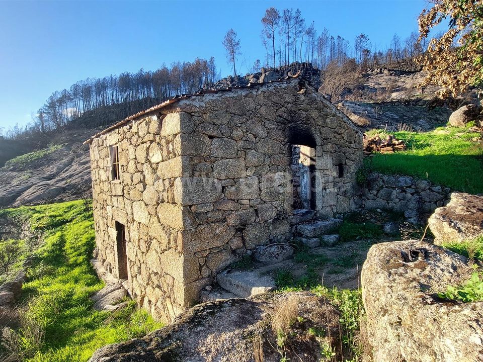 Landejendom i Guarda, Guarda - foto 1