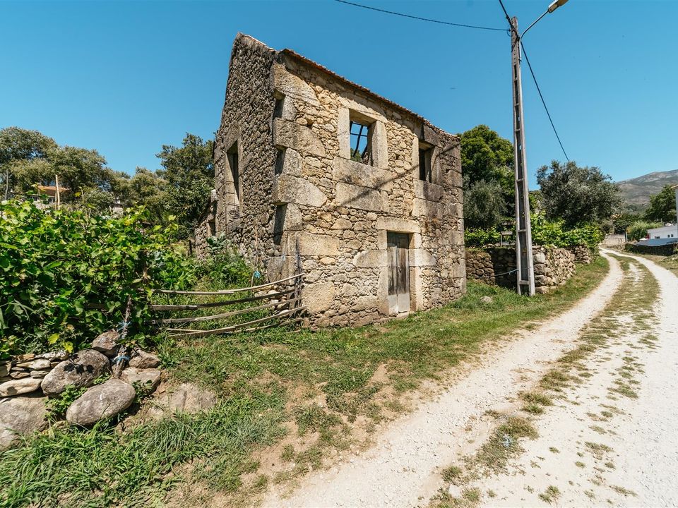 Helårsgrund i Covilha, Castelo Branco - foto 3