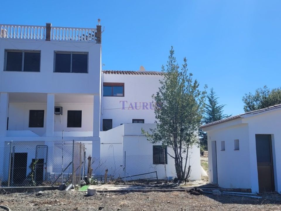 Erhvervsejendom i Competa, Malaga - foto 3