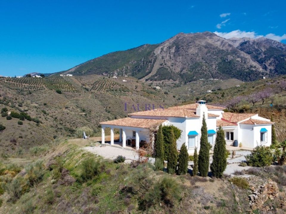 Villa i Canillas De Aceituno, Malaga - foto 4