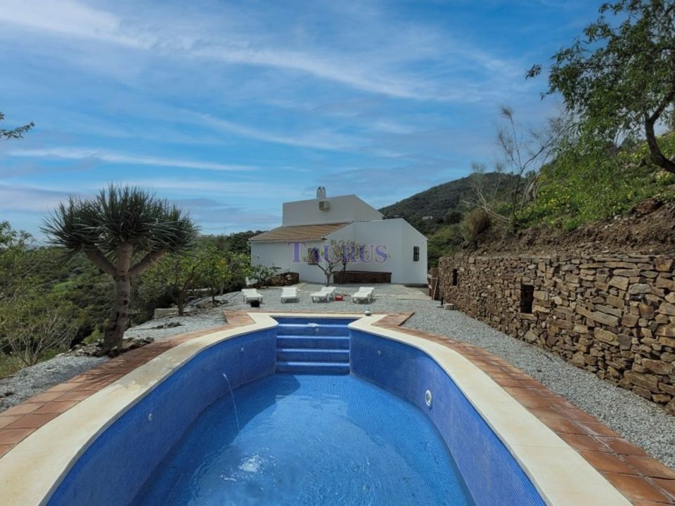 Villa i Sayalonga, Malaga - foto 1