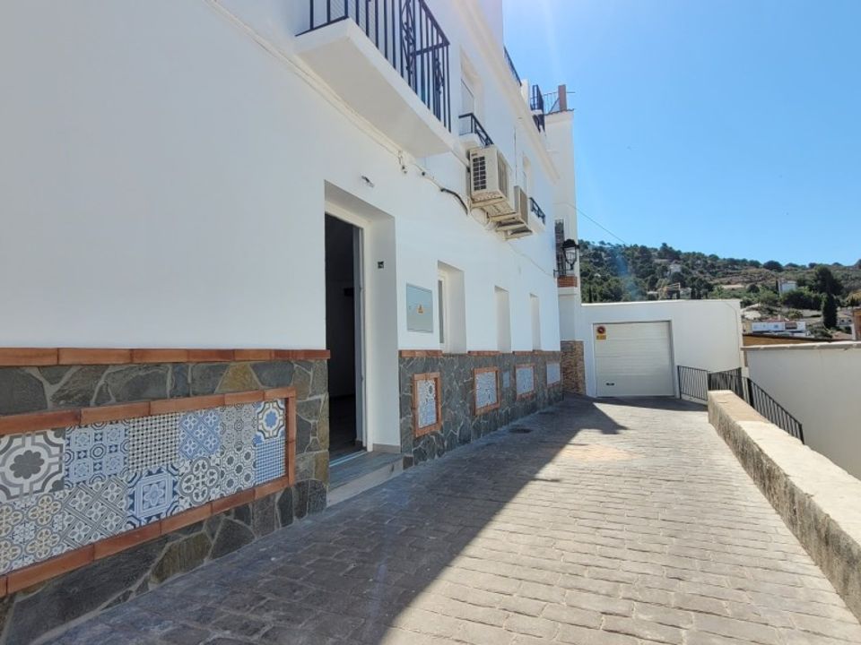 Landsbyhus i Competa, Malaga - foto 1