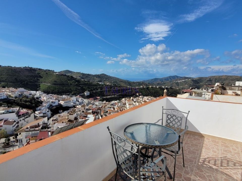 Landsbyhus i Competa, Malaga - foto 1