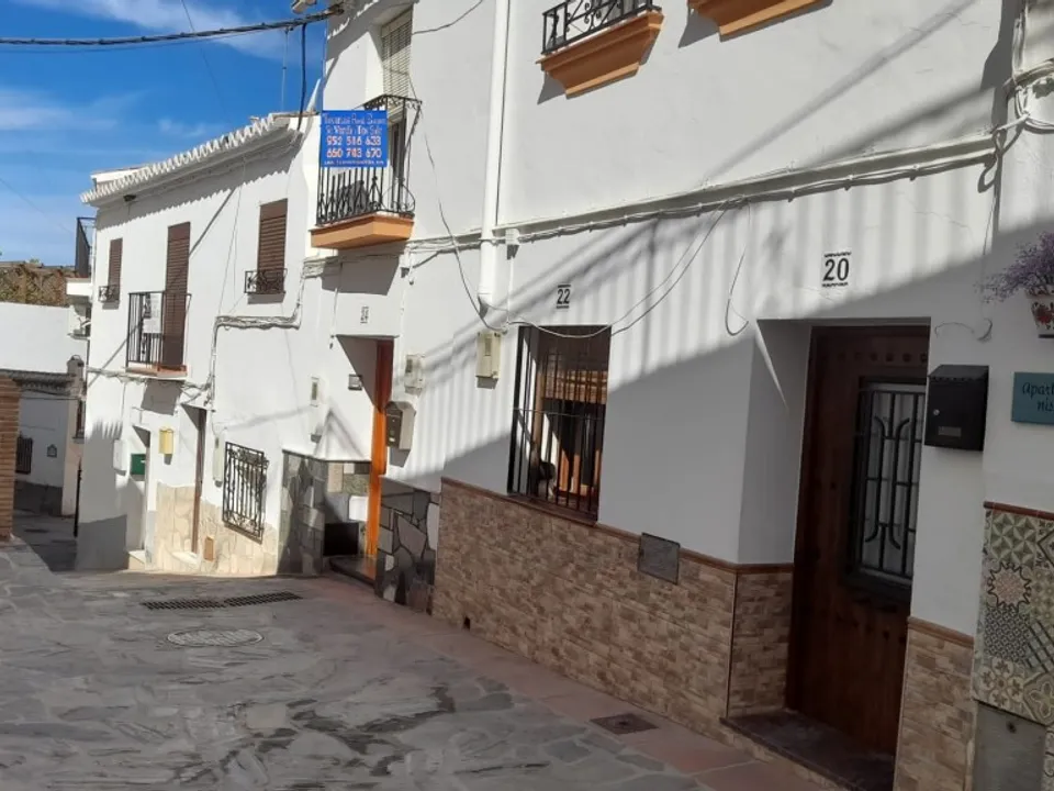 Landsbyhus i Sayalonga, Malaga - foto 1