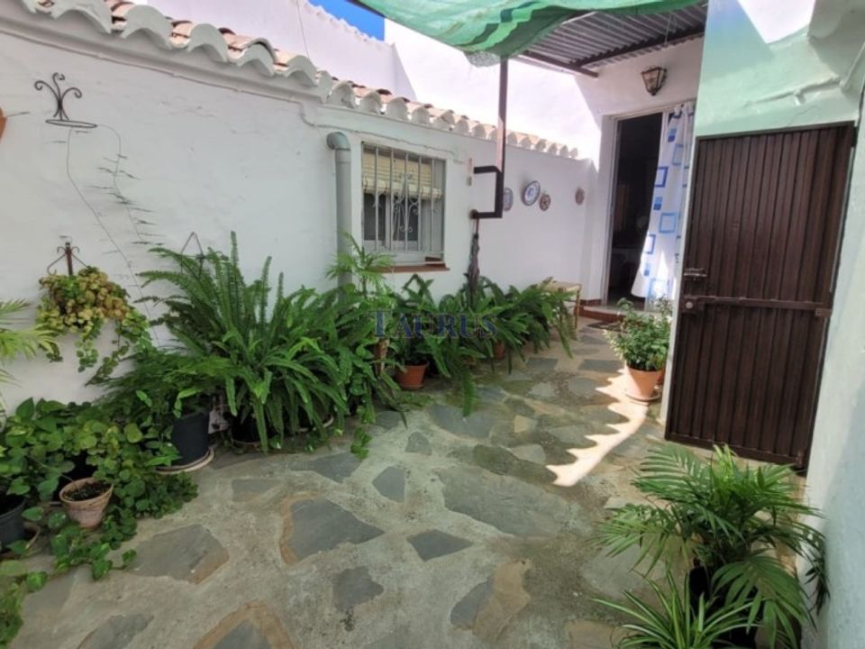 Landsbyhus i Arenas De Velez, Malaga - foto 1