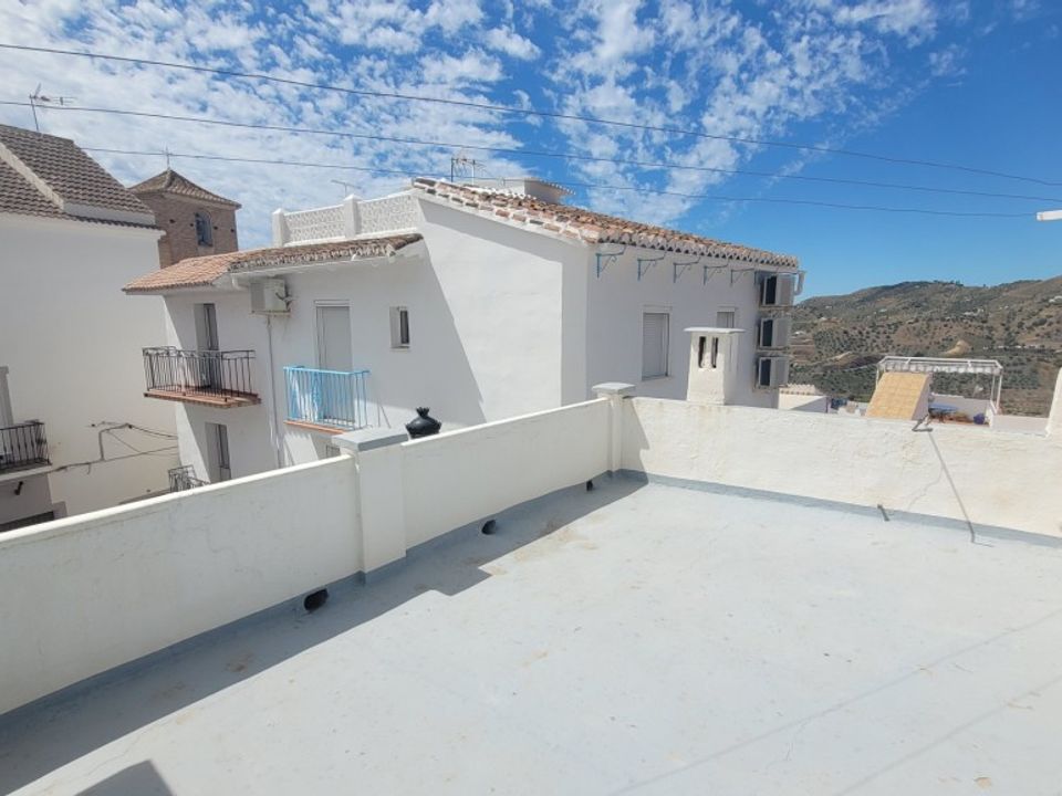 Landsbyhus i Canillas De Albaida, Malaga - foto 2
