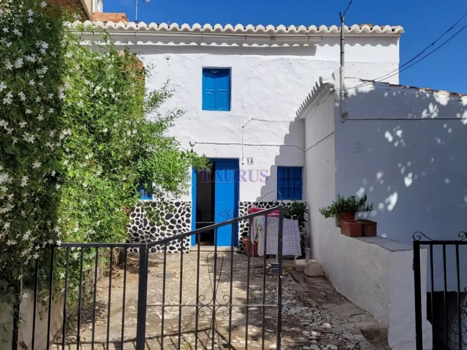 Landsbyhus i Sayalonga, Malaga - foto 1