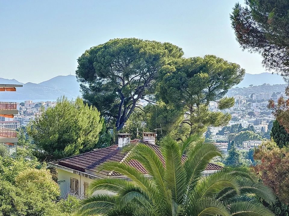 Lejlighed i Le Cannet, Alpes-Maritimes - foto 1