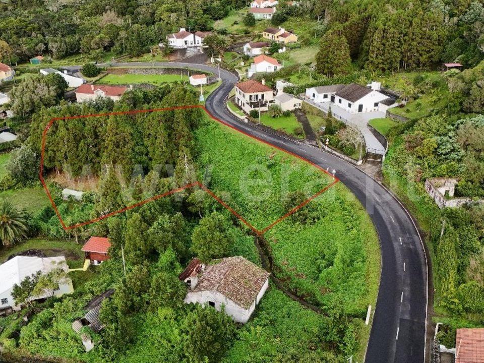 Helårsgrund i Horta, Faial - foto 3