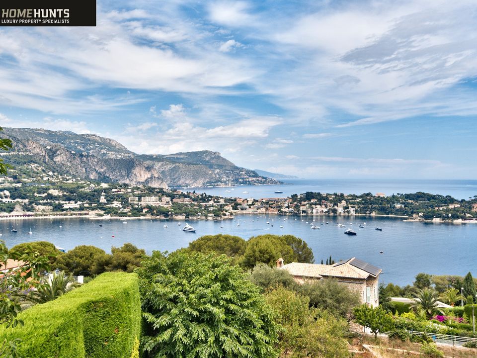 Helårsgrund i Nice, Alpes-Maritimes - foto 1