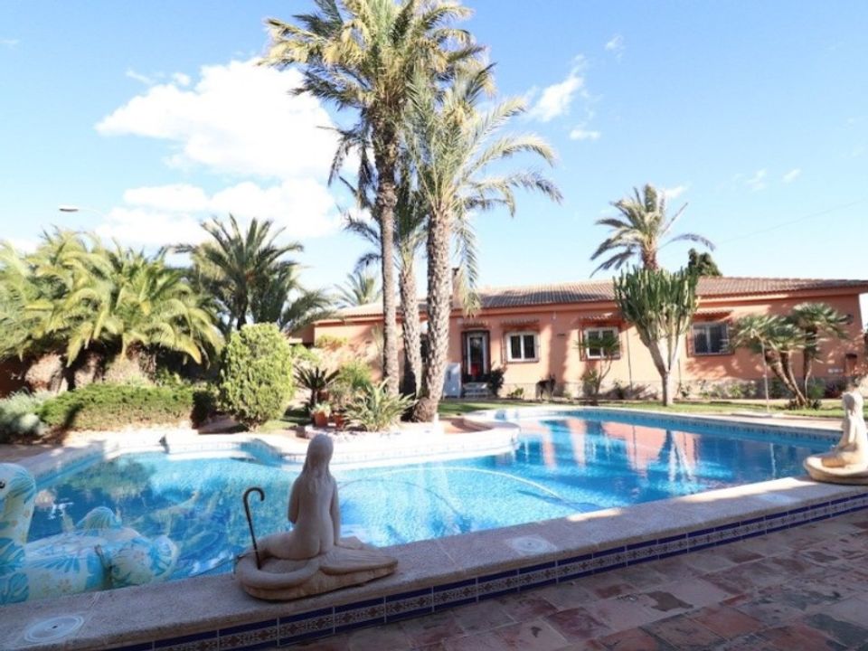 Villa i Alicante, Alicante - foto 1
