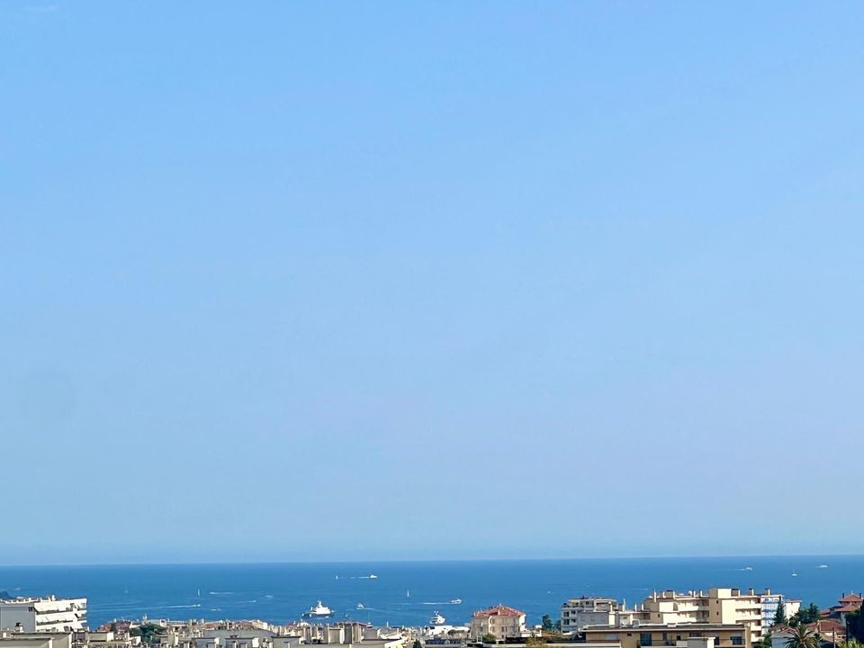 Lejlighed i Le Cannet, Alpes-Maritimes - foto 1