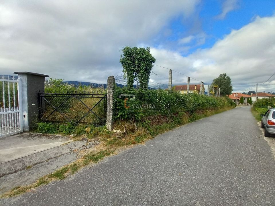 Helårsgrund i Arcos de Valdevez, Viana do Castelo - foto 2