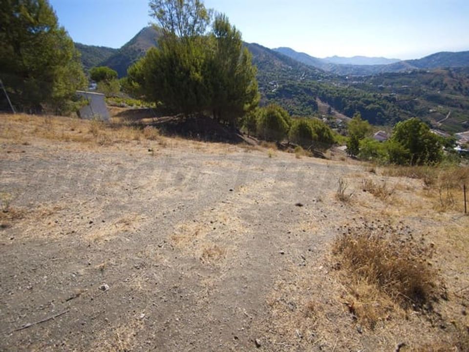 Helårsgrund i Competa, Malaga - foto 1