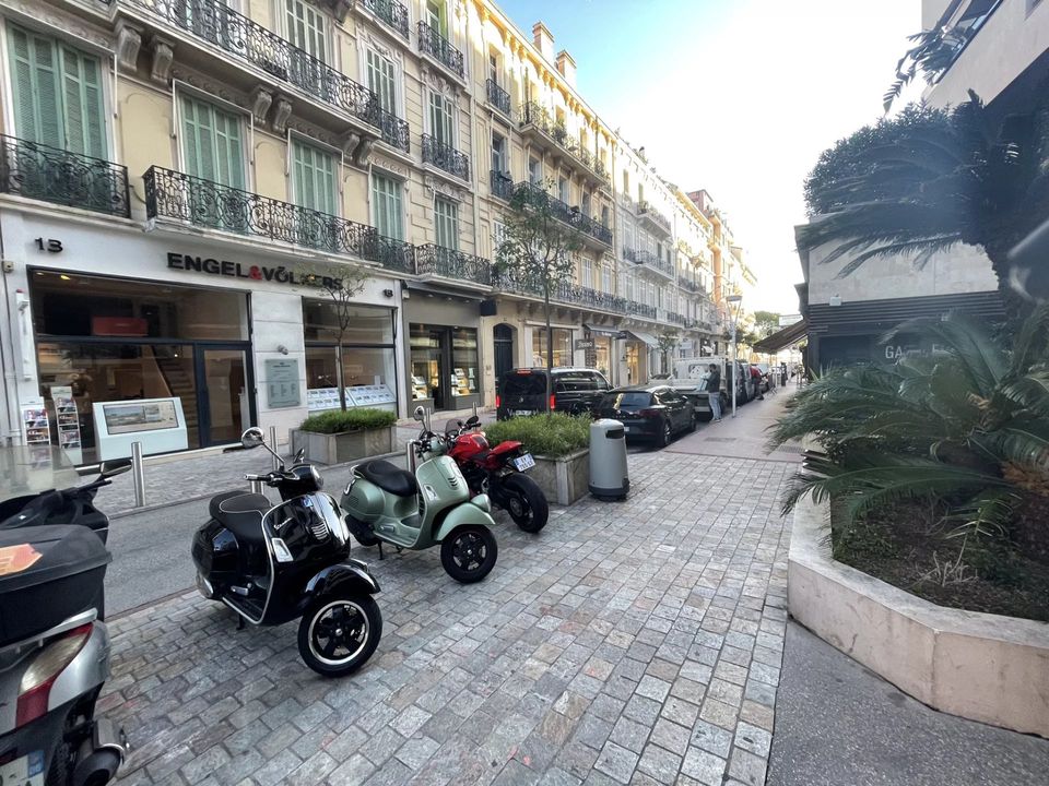 L'establiment comercial a Cannes, Alpes-Maritimes - foto 1
