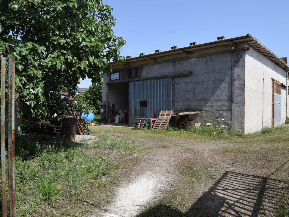 L'establiment comercial a Selargius, Cagliari - foto 3