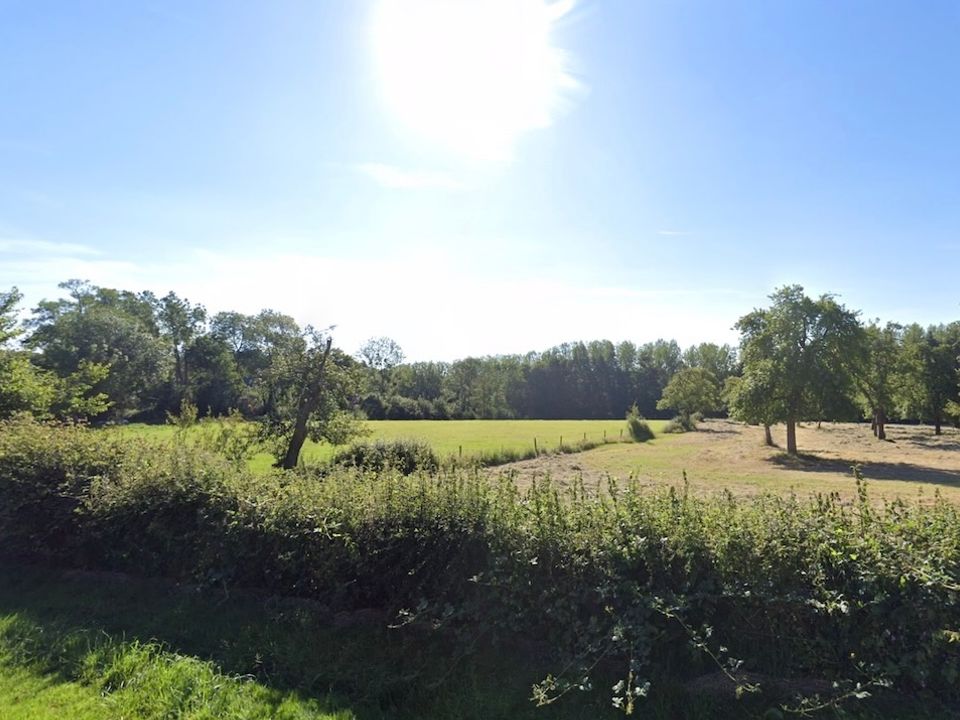 Helårsgrund i Pont-l'Évêque, Calvados - foto 1