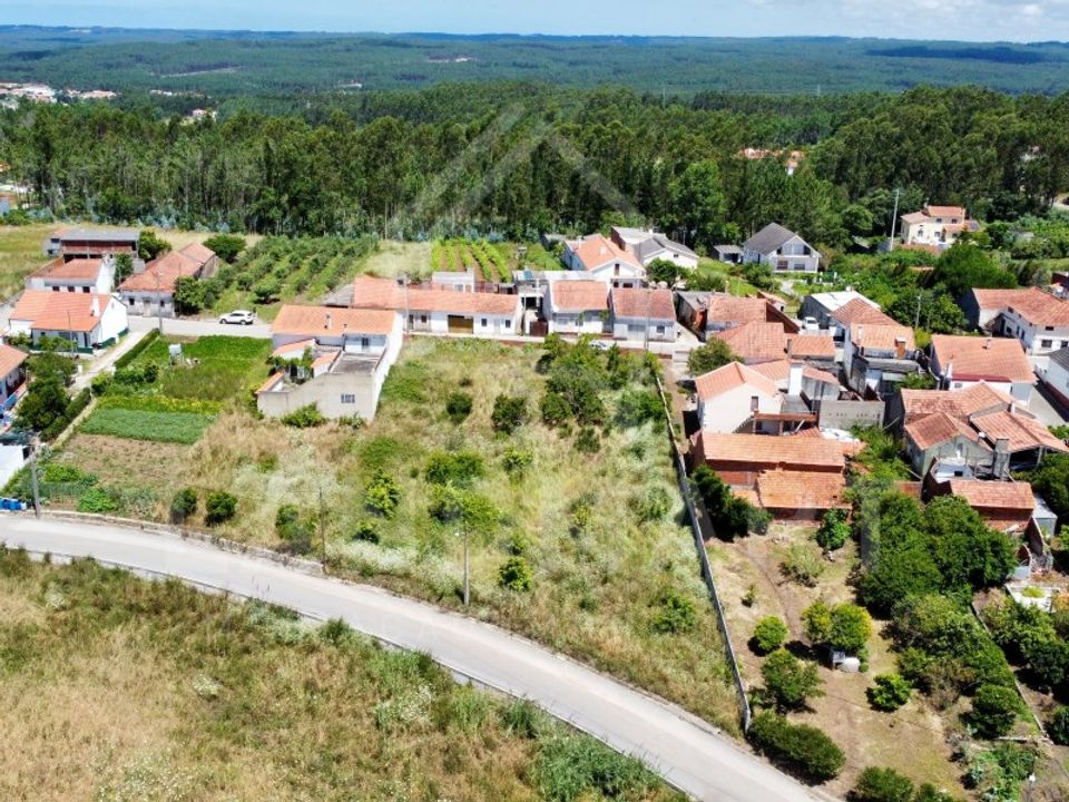 Helårsgrund i Alcobaca, Leiria - foto 1