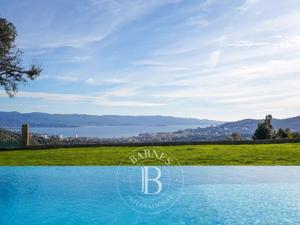 Villa i Ajaccio, Corse-du-Sud - foto 2