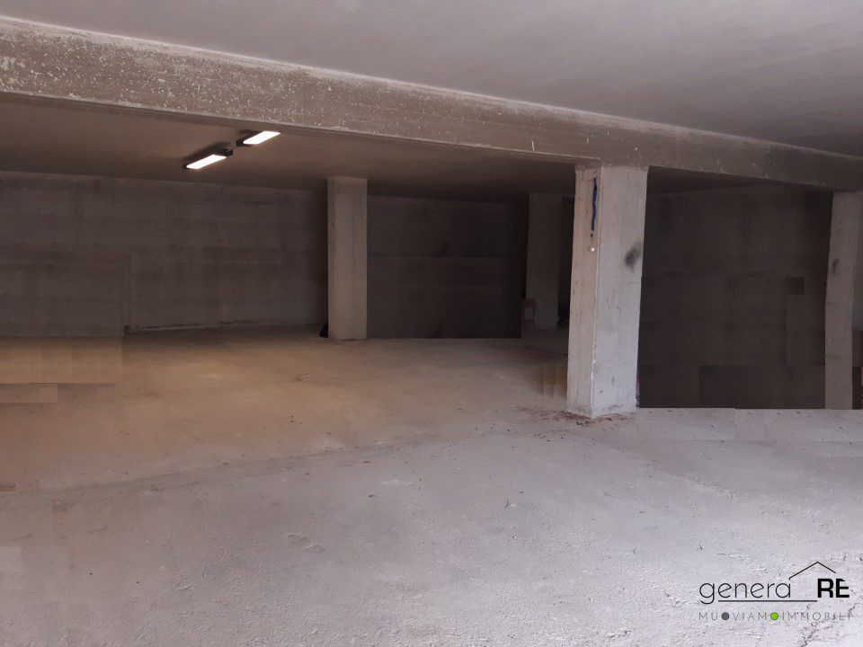 Parkeringsplads i Pescara, Pescara - foto 3