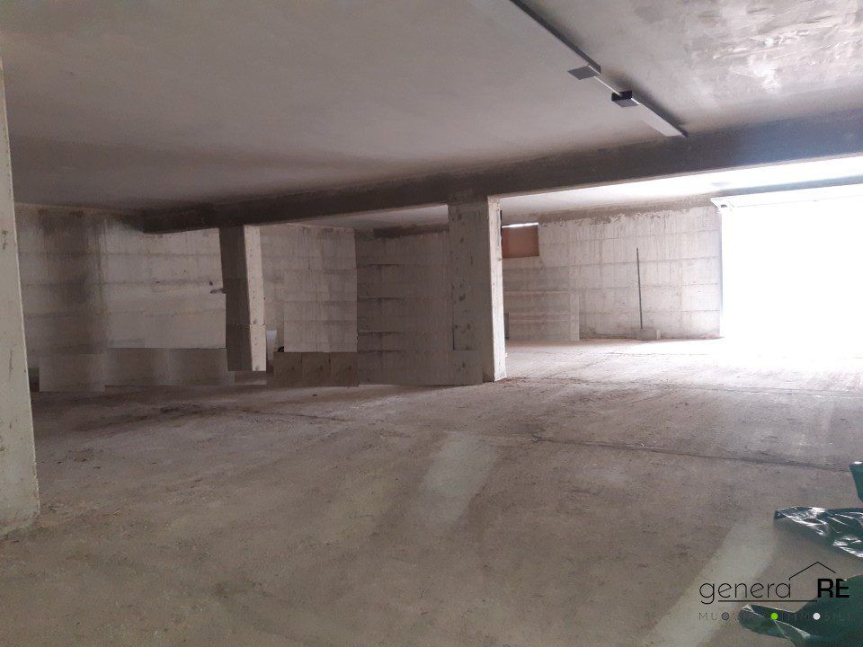 Parkeringsplads i Pescara, Pescara - foto 4