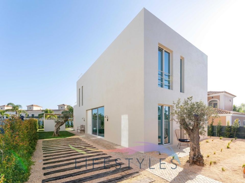 Villa i Santa Barbara de Nexe, Faro - foto 1