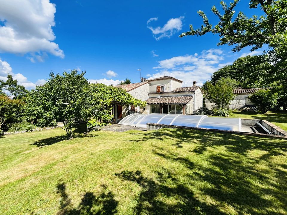 Landsbyhus i Douzains, Lot-et-Garonne - foto 1