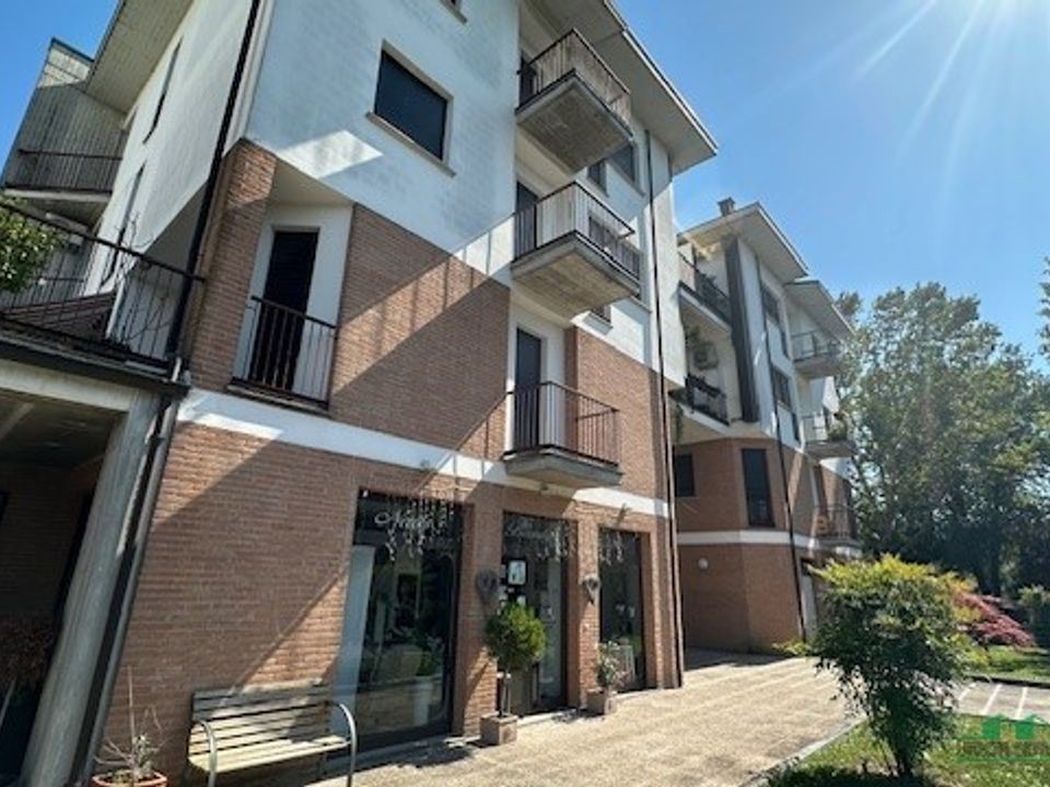 Erhvervsejendom i Salsomaggiore Terme, Parma - foto 3