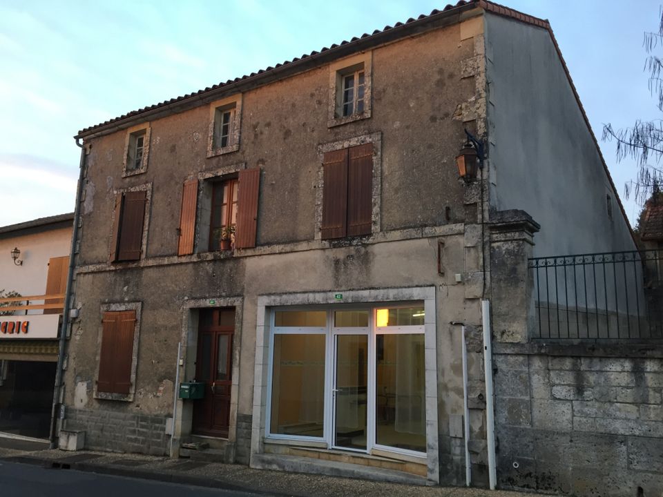 Erhvervsejendom i Saint-Laurent-de-Ceris, Charente - foto 5