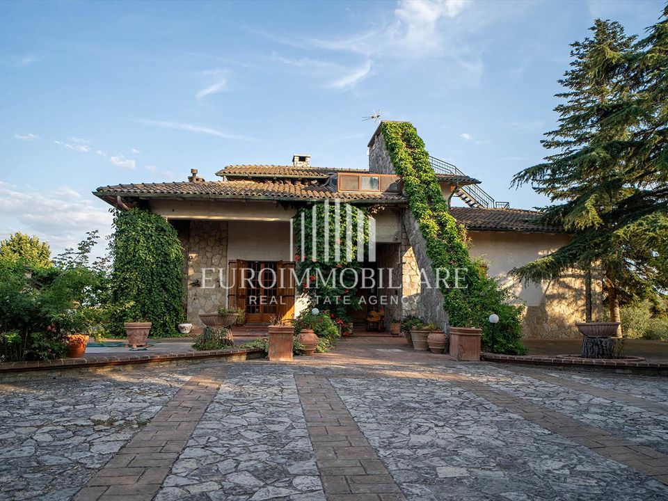 Villa a Castiglione del Lago, Perugia - foto 1