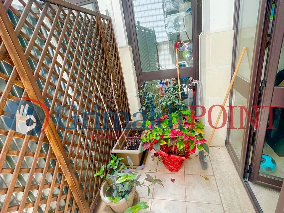 Commercial property in Lecce, Lecce - photo 4
