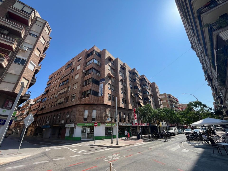 Parkeringsplads i Alicante, Alicante - foto 1