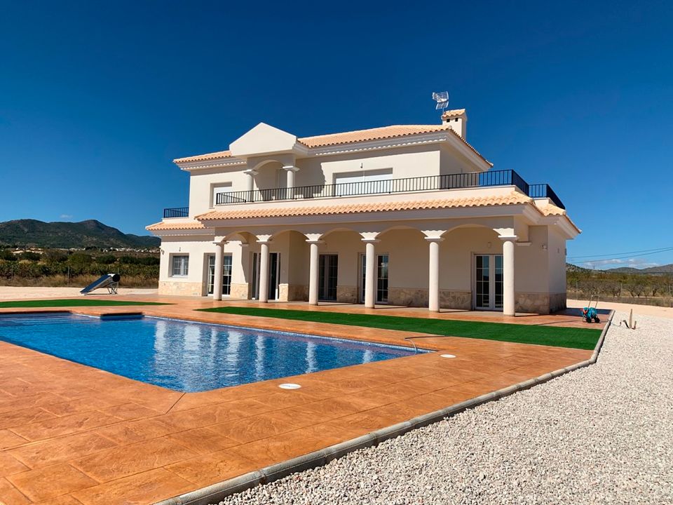 Villa i Pinoso, Alicante - foto 1