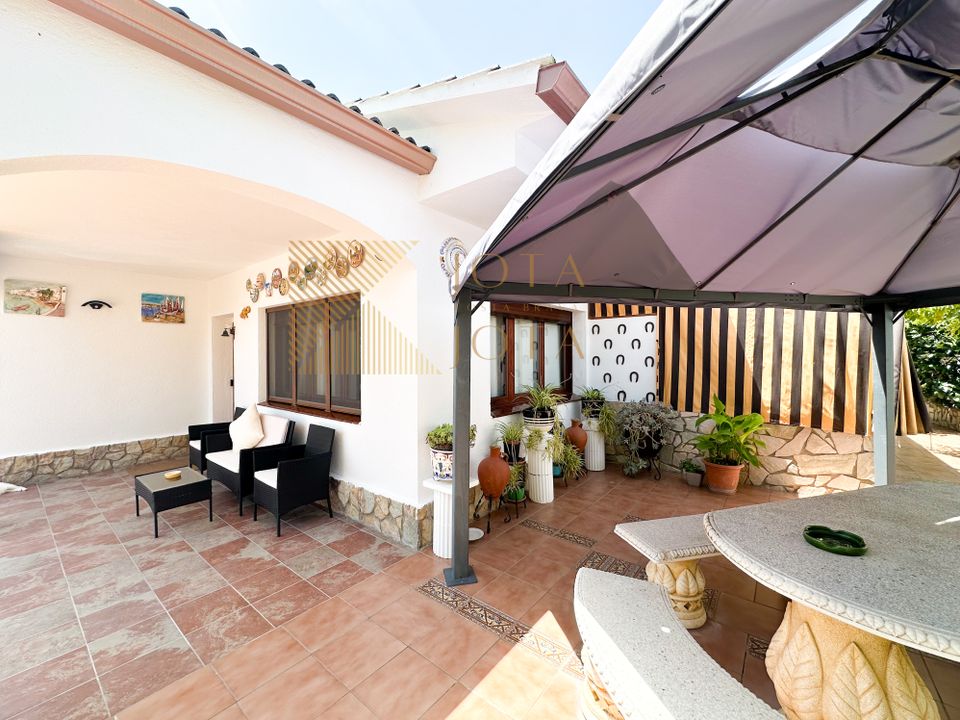 Villa a Vidreres, Gerona - foto 4