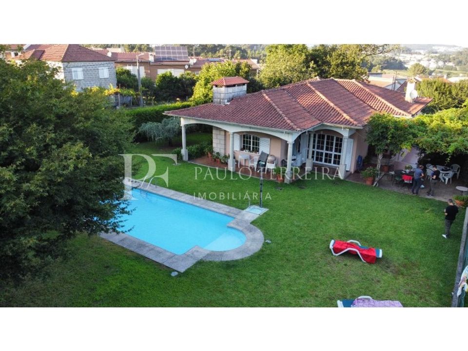 Villa i Vila Nova de Famalicao, Braga - foto 1
