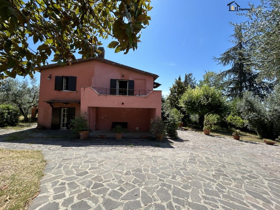 Erhvervsejendom i Montopoli di Sabina, Rieti - foto 2