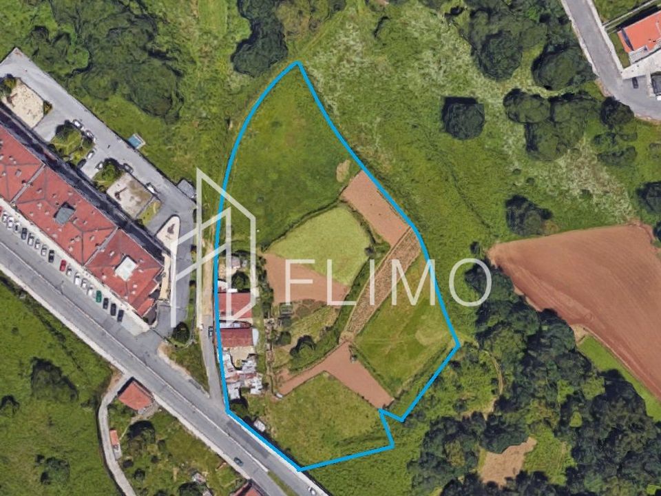 Helårsgrund i Sao Joao da Madeira, Aveiro - foto 1