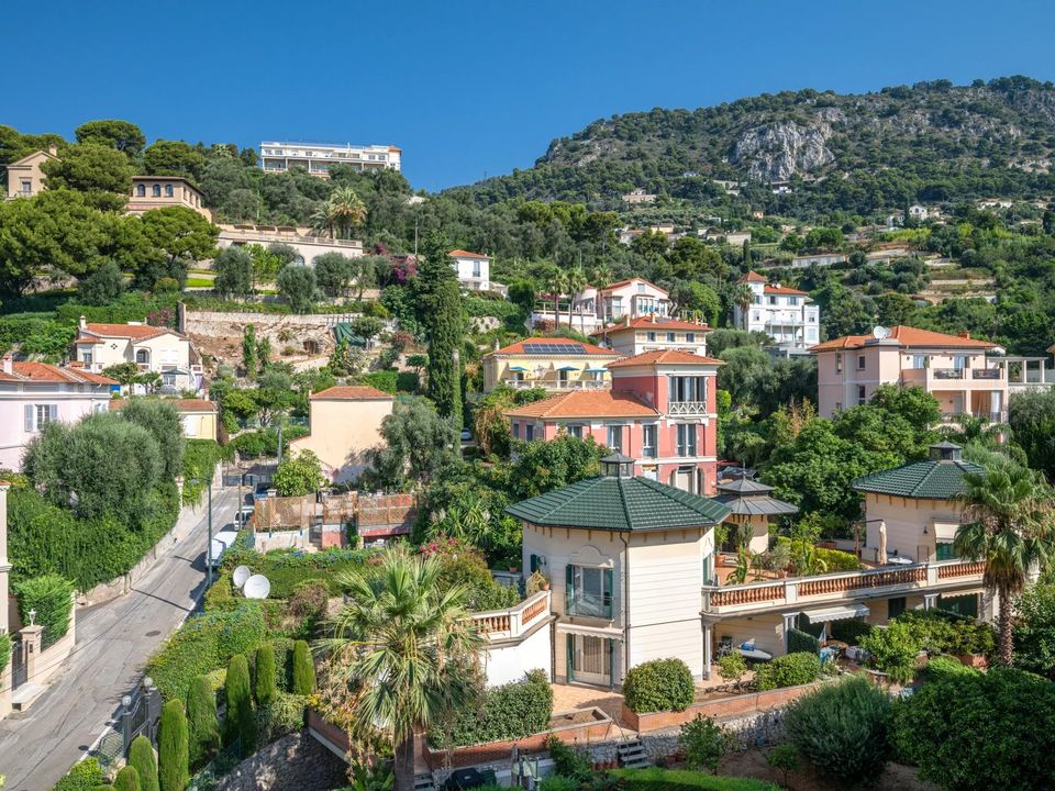 Lejlighed i Beaulieu-sur-Mer, Alpes-Maritimes - foto 1