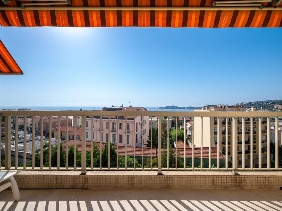 Lejlighed i Beaulieu-sur-Mer, Alpes-Maritimes - foto 3