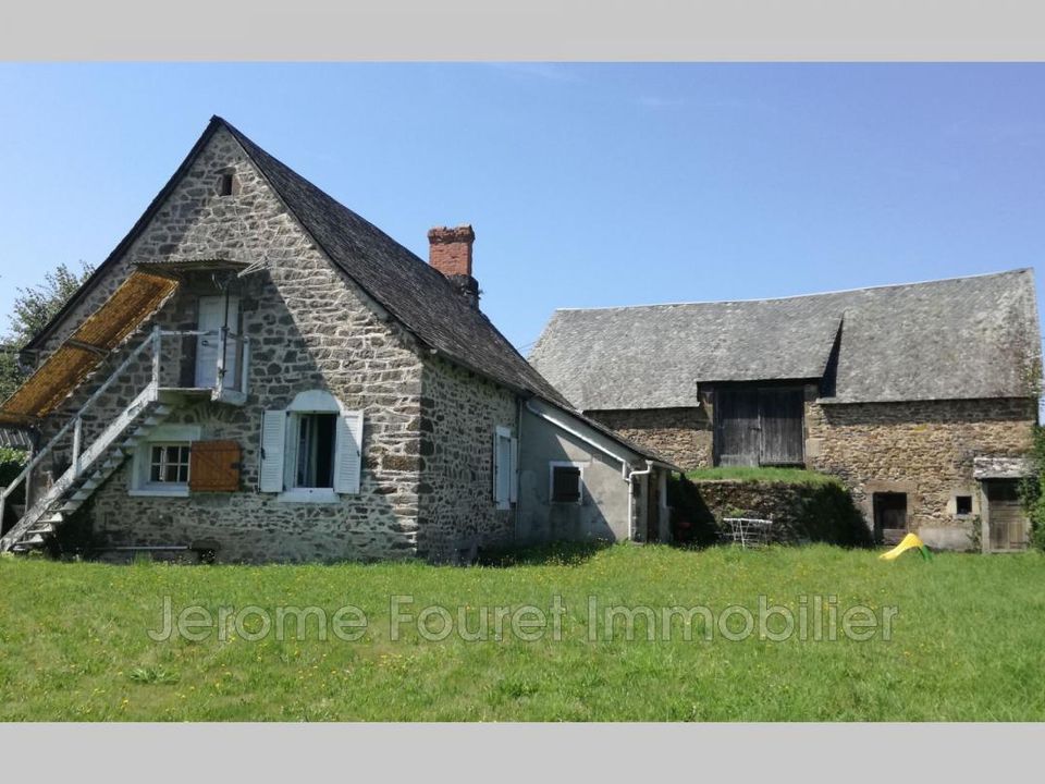 Herregård i Lapleau, Correze - bilde 1