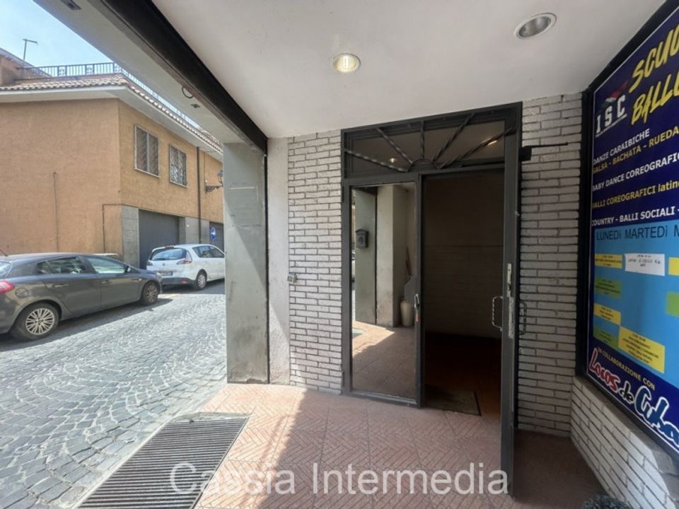 Erhvervsejendom i Nepi, Viterbo - foto 1