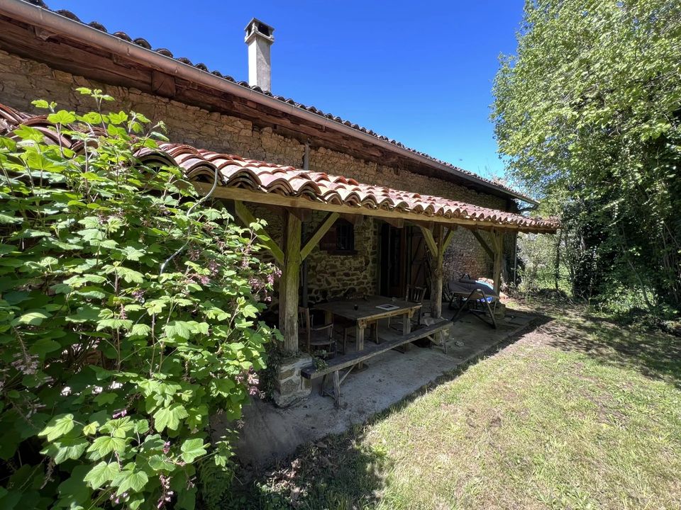 Villa i Les Salles-Lavauguyon, Haute-Vienne - foto 1