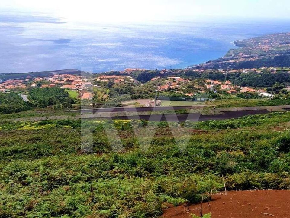 Helårsgrund i Santa Cruz, Madeira - foto 1